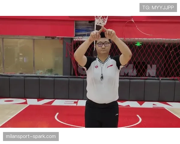 篮球规则中连续动作判定的具体标准与执行流程全面解析