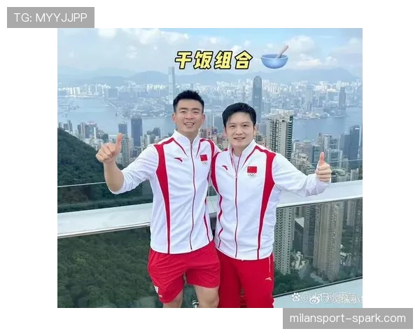 郑思维赛场像电影男主,私下像会做饭的隔壁室友,反差好上头 郑思维赛场像电影男主,私下像会做饭的隔壁室友,反差好上头